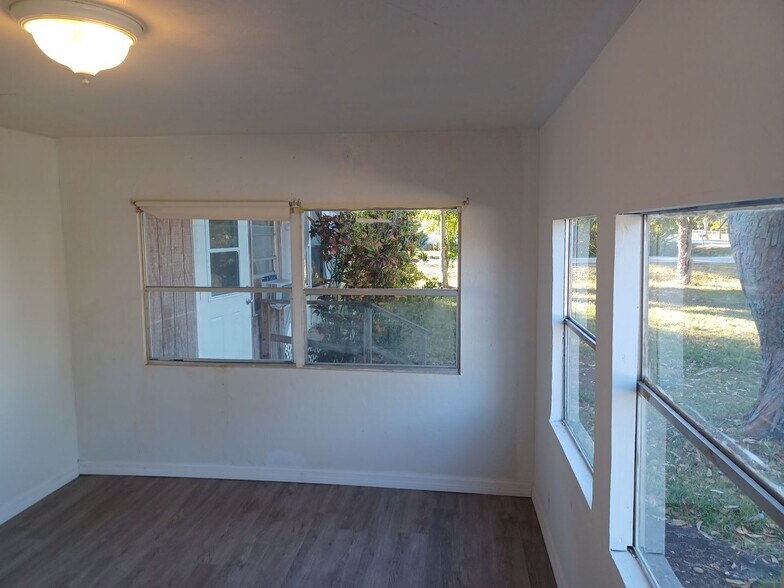 Building Photo - 8305 McDaniel Dr