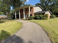 Building Photo - 106 Longacre Dr