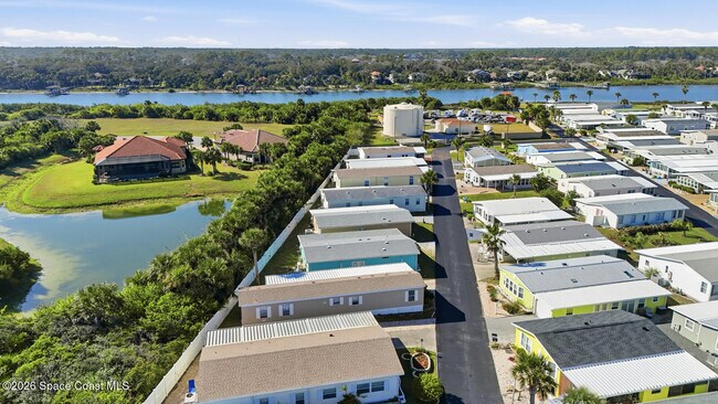 Building Photo - 264 Seabreeze Dr