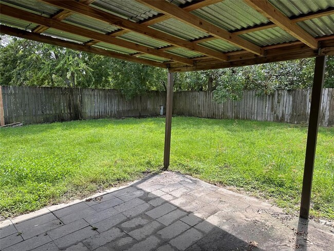 Building Photo - 701 Canyon Springs Dr