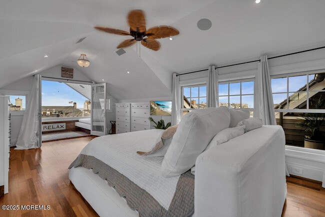 Building Photo - 985 Ocean Ave