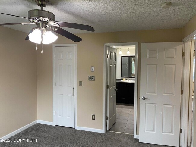 Building Photo - 3348 Monticello Ct
