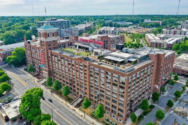 Building Photo - 640 Glen Iris Dr NE