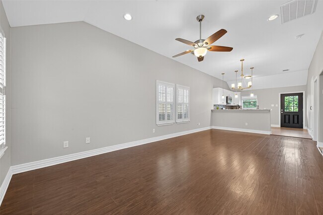 Building Photo - 2509 Moreau St