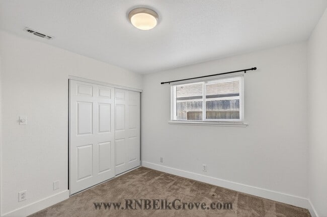 Building Photo - 6844 Sandrock Way