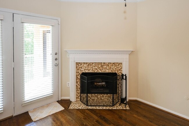 Building Photo - Villa Sonoma Brookhaven