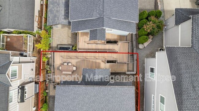 Building Photo - 26616 NE Valley St