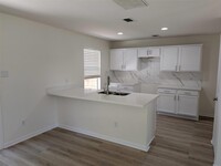 Building Photo - 11726 Rolling Stream Dr