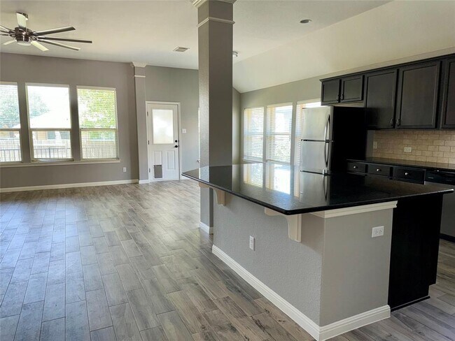 Building Photo - 2483 Santa Barbara Loop