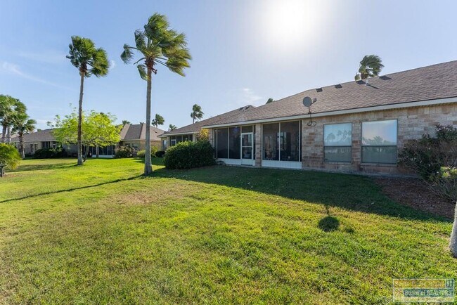 Building Photo - 29 Torrey Pines Dr