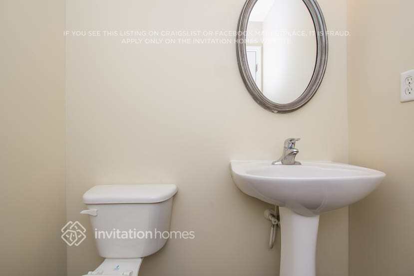 Building Photo - 5004 Grist Mill Dr