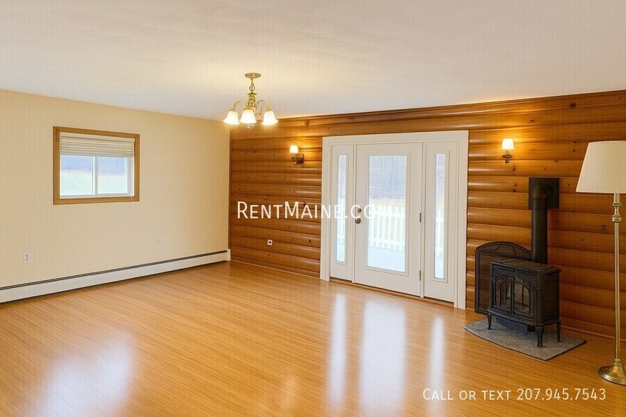 Building Photo - 619 Main Rd