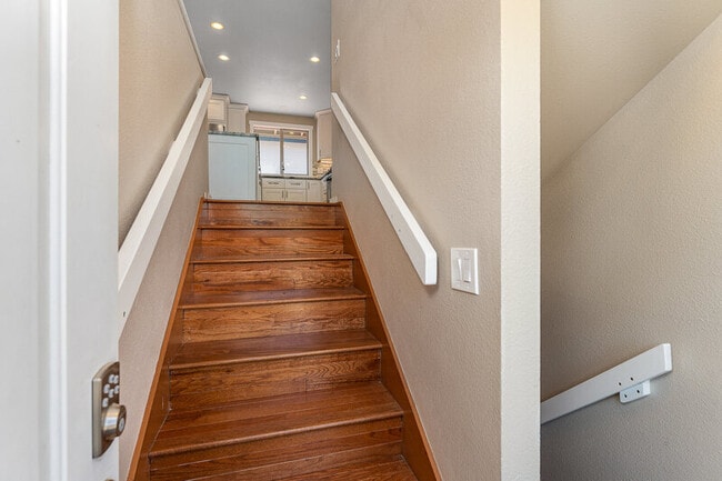 Building Photo - 9215 Evanston Ave N