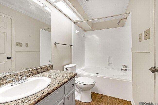 Building Photo - 5243 Butter Creek Ln