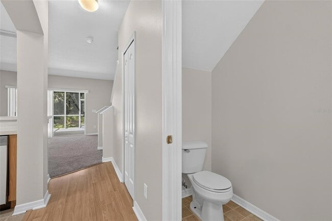 Building Photo - 15768 Fishhawk Falls Dr
