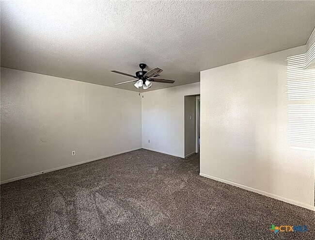 Building Photo - 207 Northern Dove Ln