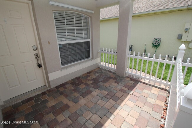 Building Photo - 2729 Maderia Cir