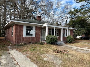 Building Photo - 422 N Mercer St