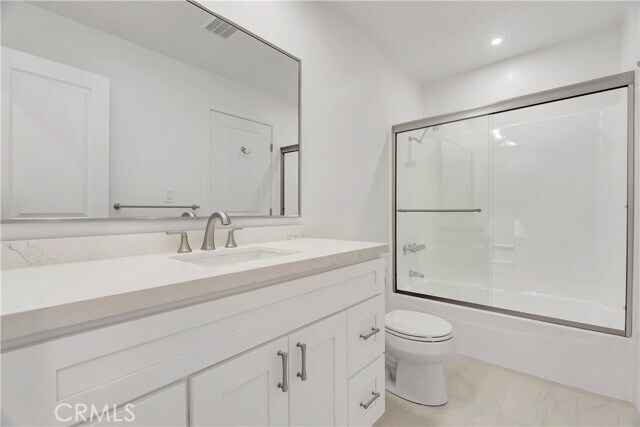 Building Photo - 28947 E Thousand Oaks Blvd