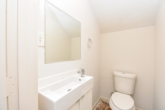 Building Photo - 4106 McKinney St