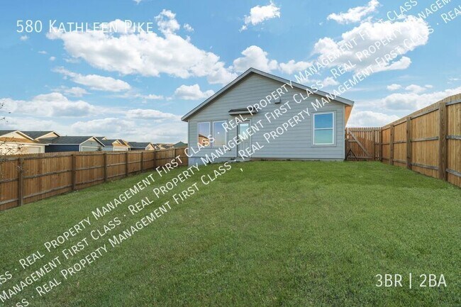 Building Photo - 580 Kathleen Pike