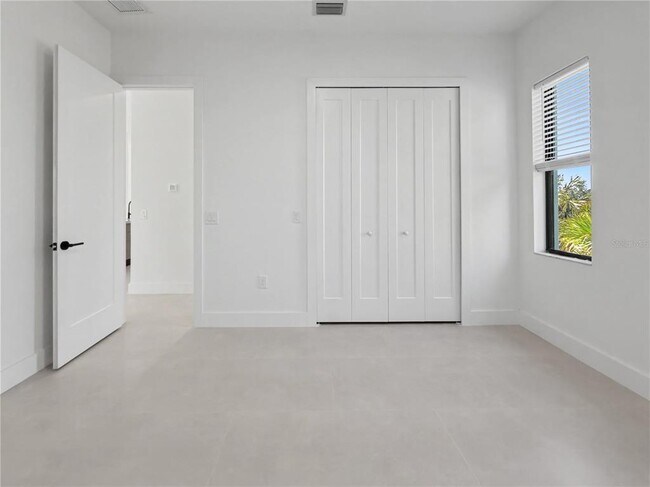 Building Photo - 14687 Lillian Cir