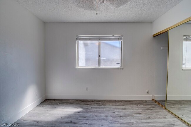 Building Photo - 5461 Palmyra Ave