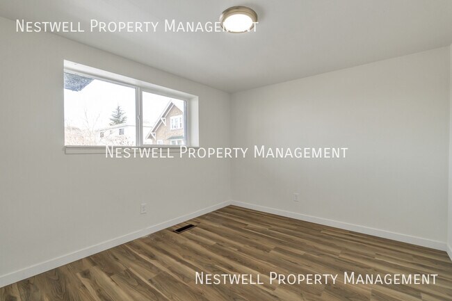 Building Photo - 356 S 1200 E