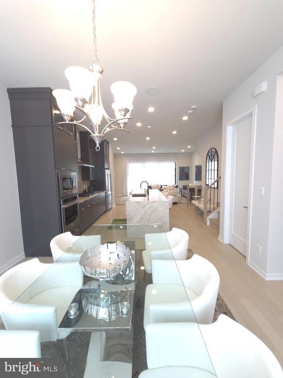 Building Photo - 43433 Wilcox Terrace