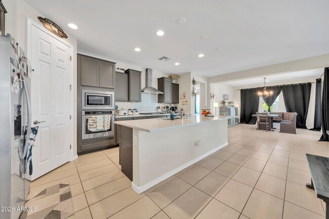 Building Photo - 17605 W Medlock Dr
