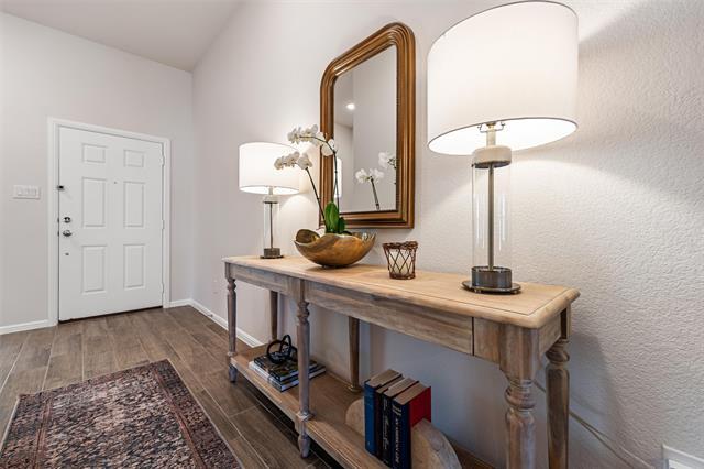 Building Photo - 137 Greenback Trl