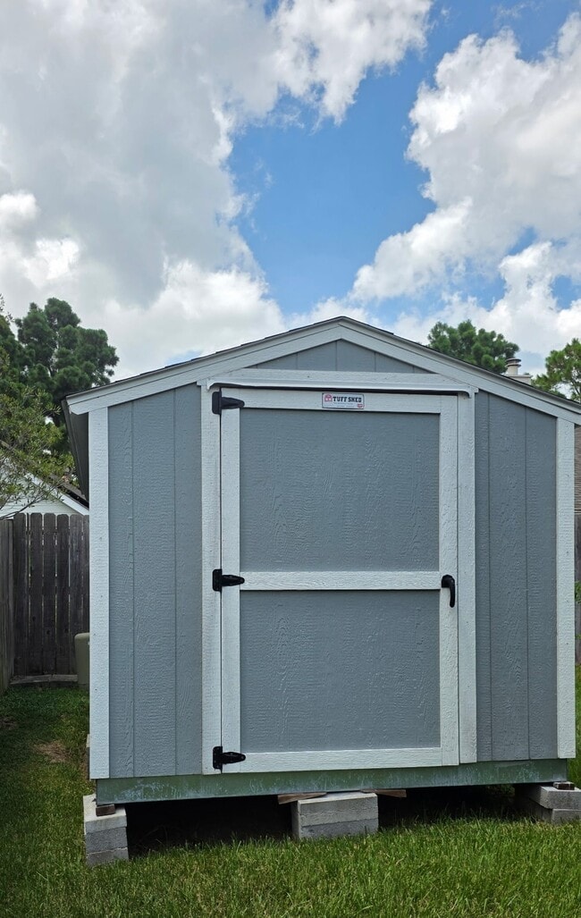 Building Photo - 20330 Savannah Bay Rd
