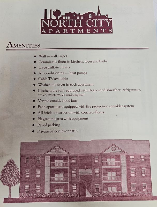 Building Photo - 800 Thomas Ct