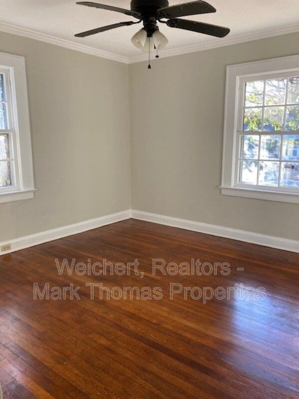 Building Photo - 3704 Turrentine St