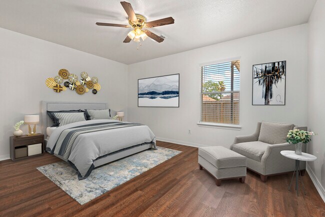 Building Photo - 2131 Aruba Calle