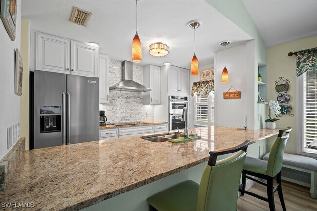 Building Photo - 22180 Sundancer Ct