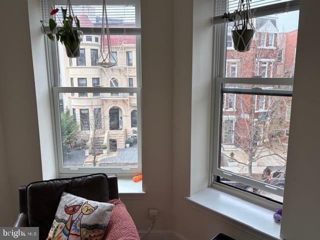 Building Photo - 1733 20th St NW