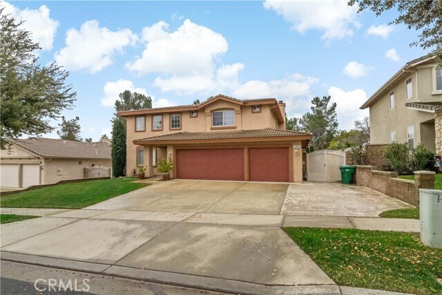 Building Photo - 1472 Pinewood Dr