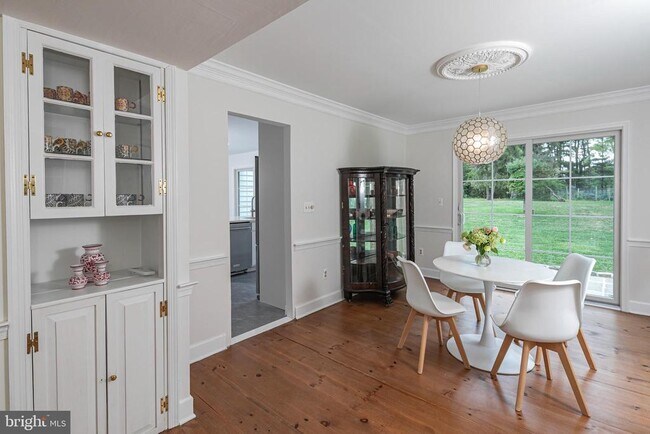 Building Photo - 3051 Lawrenceville Rd