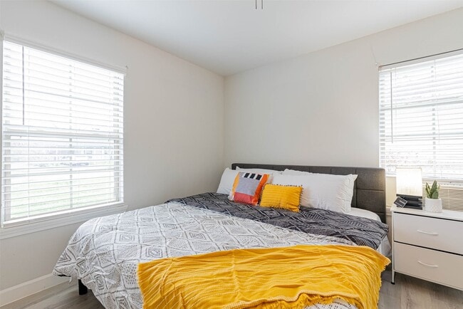 Building Photo - 3910 Luca St