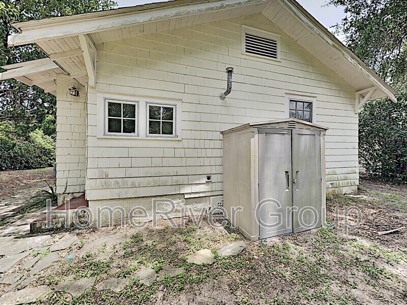 Building Photo - 1611 N 17th Ave