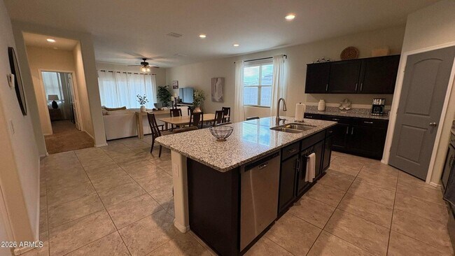 Building Photo - 30998 W Earll Dr