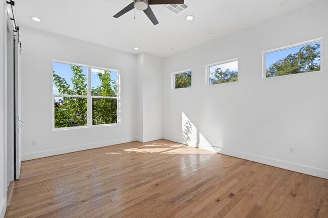 Building Photo - 2022 Thonig Rd