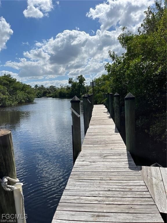 Building Photo - 950 Moody Rd