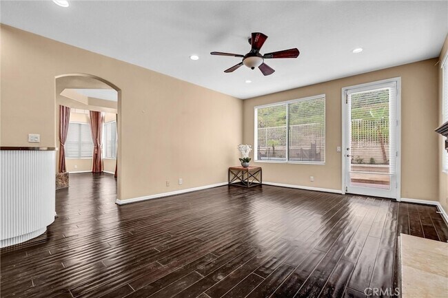 Building Photo - 27131 S Ridge Dr