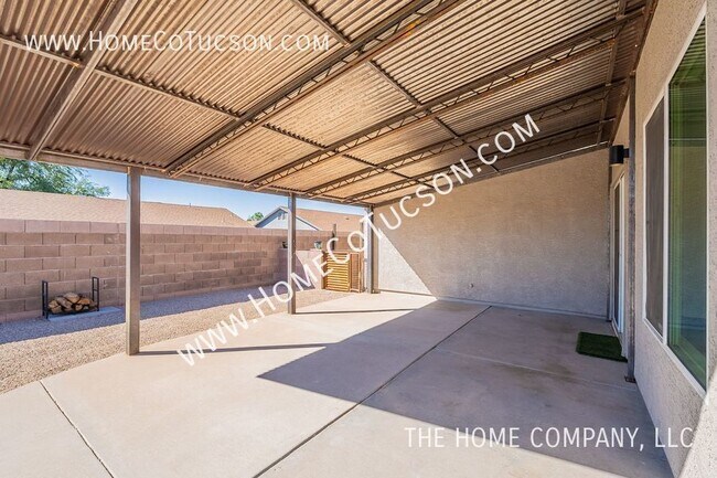 Building Photo - 2581 W Camino De La Joya