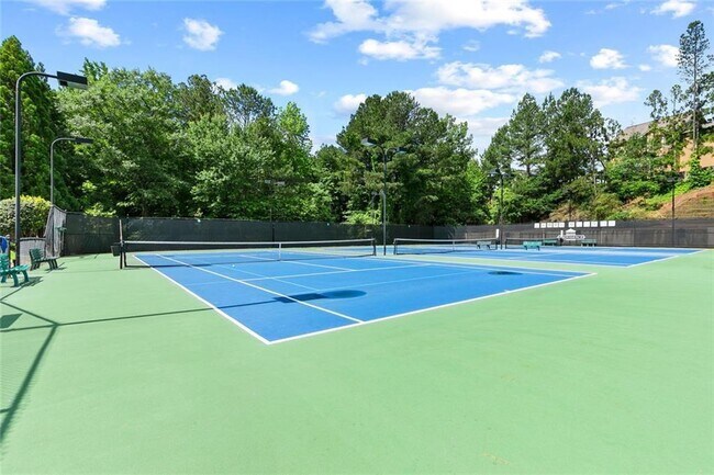 Building Photo - 1005 Regal Hills Ln