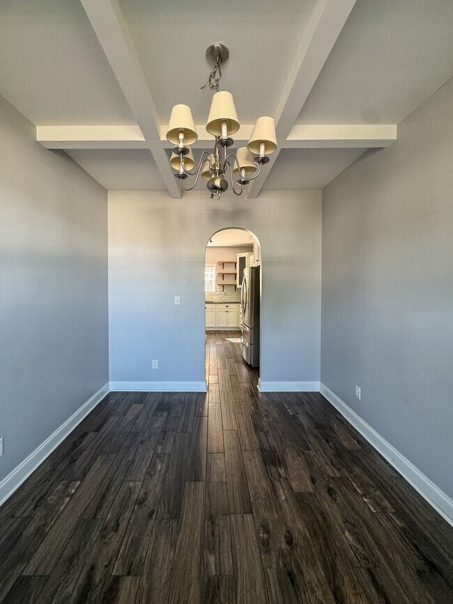 Building Photo - Stunning 4 Bed 2.5 Bath Home in Lexington Plantation