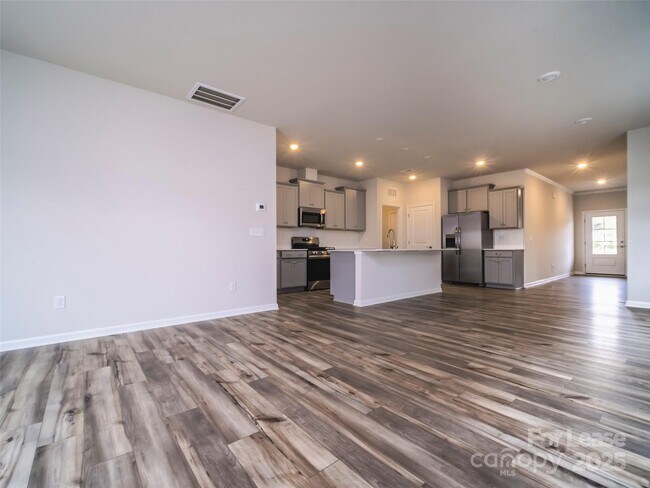 Building Photo - 1603 Swallow Tail Dr