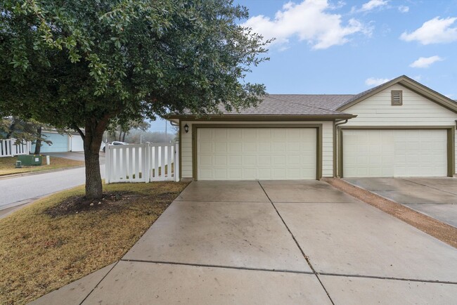 Building Photo - Incredible 3-Bedroom Home in Cedar Park To...